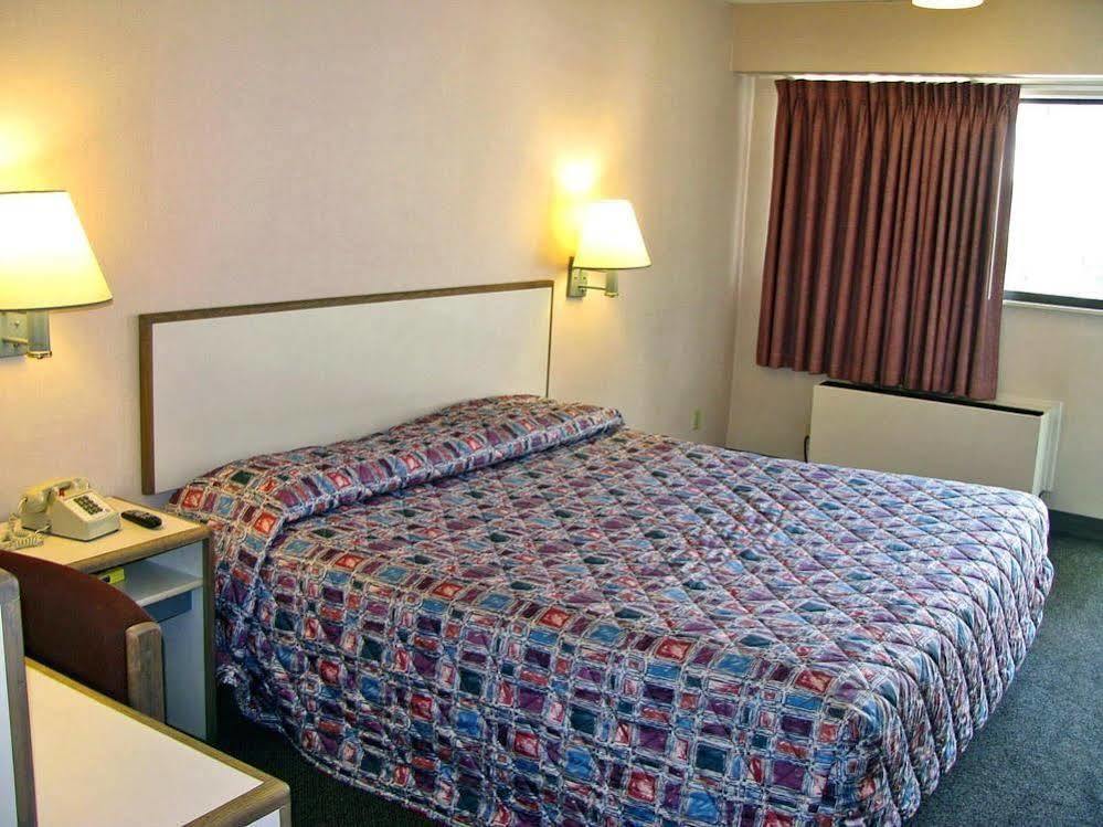 Hotel Akron Northwest - Copley Екстериор снимка